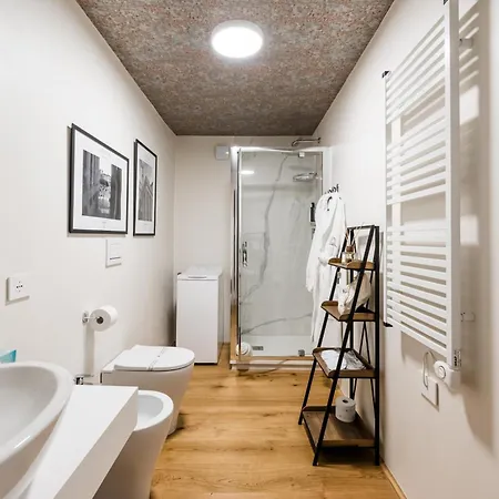 Imperial Luxury And Historical Frescoes In San Giorgio 公寓